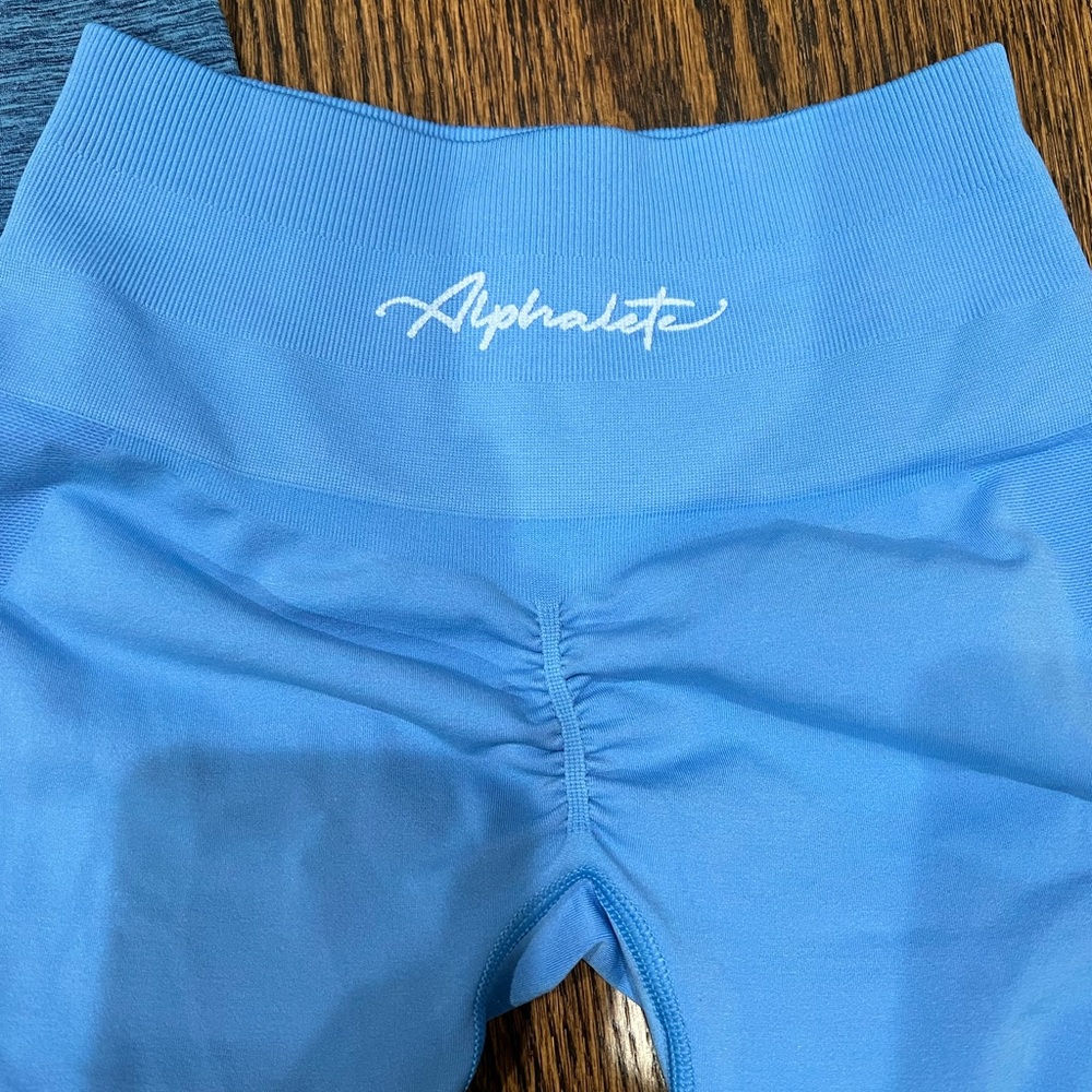 Alphalate amplify ombré legging- blue moon